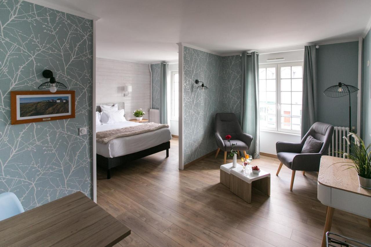 Le Cotentin Appart'Hotels & Restaurant Le Cot' Portbail Buitenkant foto