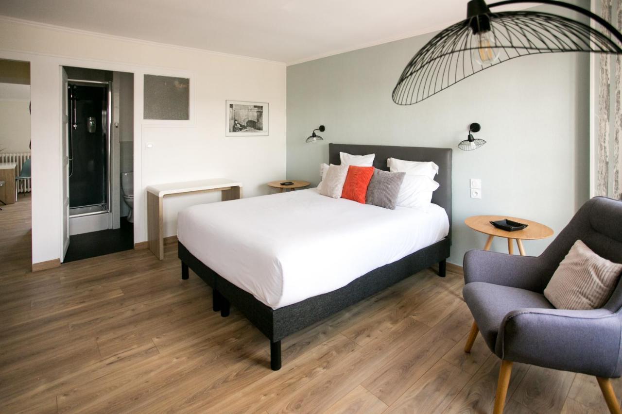 Le Cotentin Appart'Hotels & Restaurant Le Cot' Portbail Buitenkant foto
