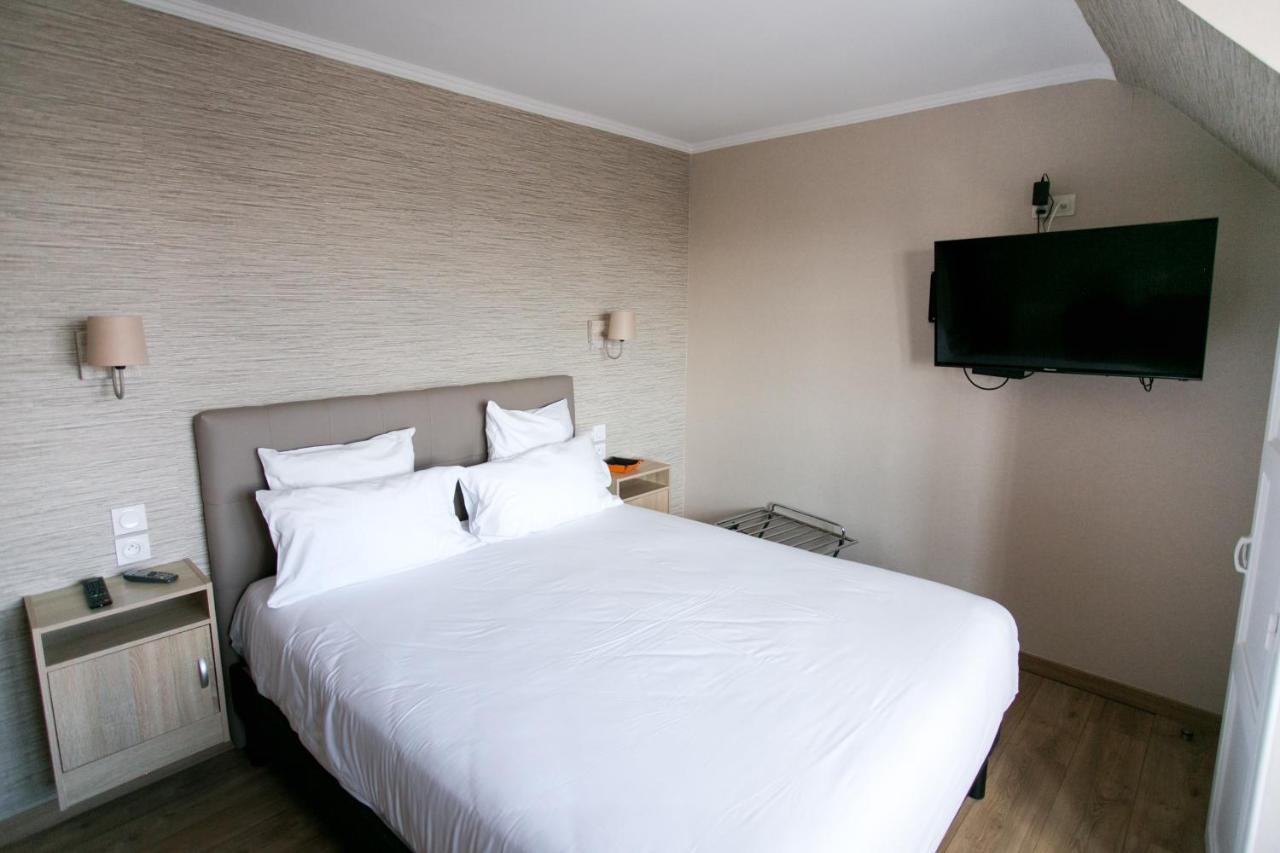 Le Cotentin Appart'Hotels & Restaurant Le Cot' Portbail Buitenkant foto