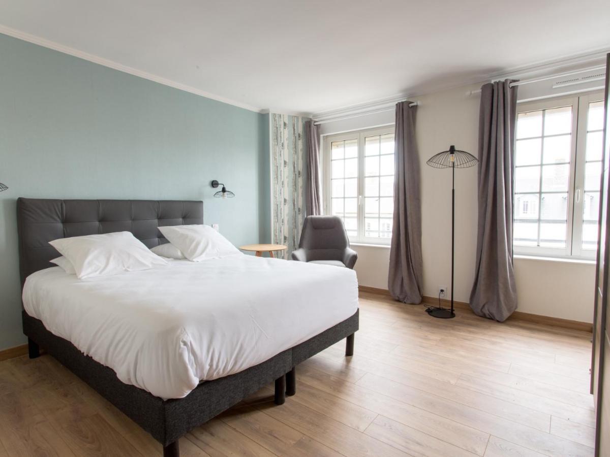 Le Cotentin Appart'Hotels & Restaurant Le Cot' Portbail Buitenkant foto